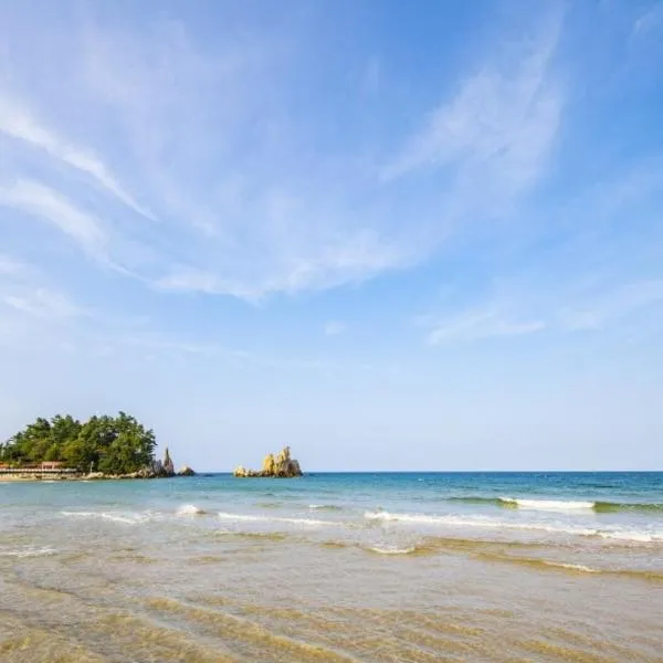 Chorok Pension, hotel v destinaci Porjong