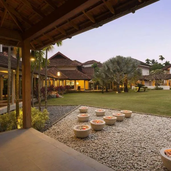 Ramada Resort by Wyndham Kochi, hotel in Cochin