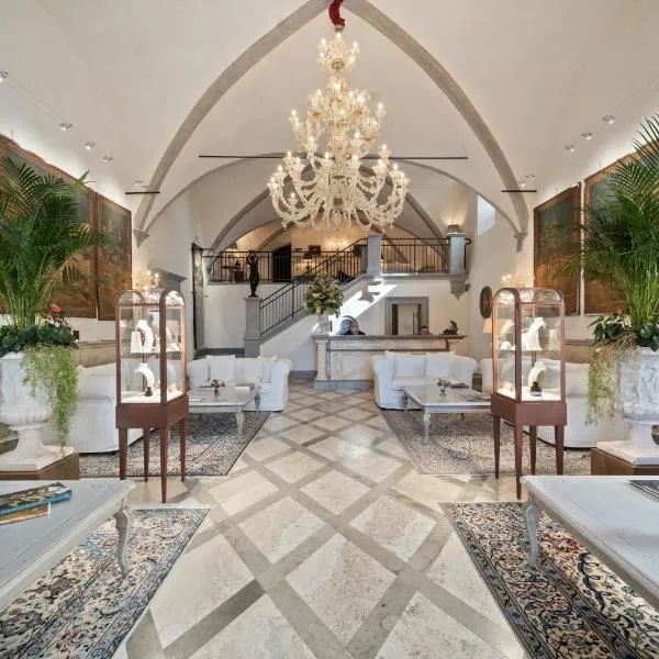 Monastero di Cortona Hotel & Spa, hotel v destinaci Cortona