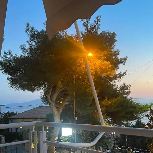 Saranda Aquamarine Sea View Condo, hotell sihtkohas Sarandë