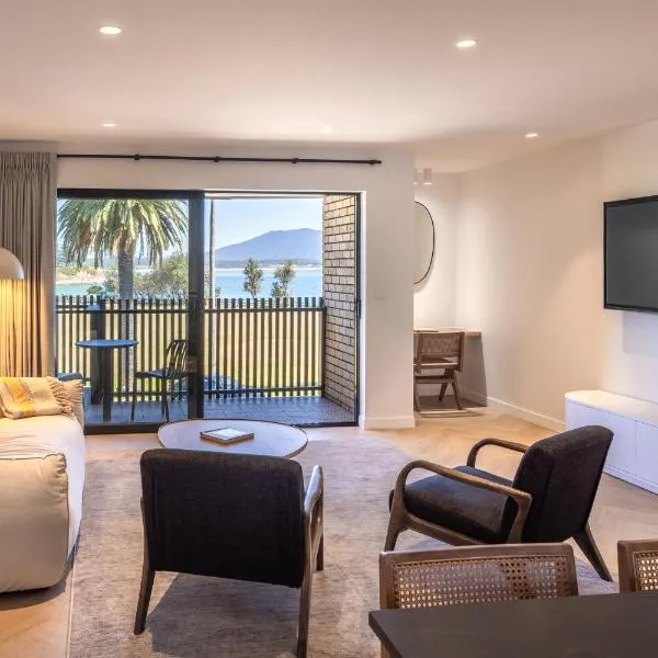 Bermagui Beach Hotel, מלון בברמגואי