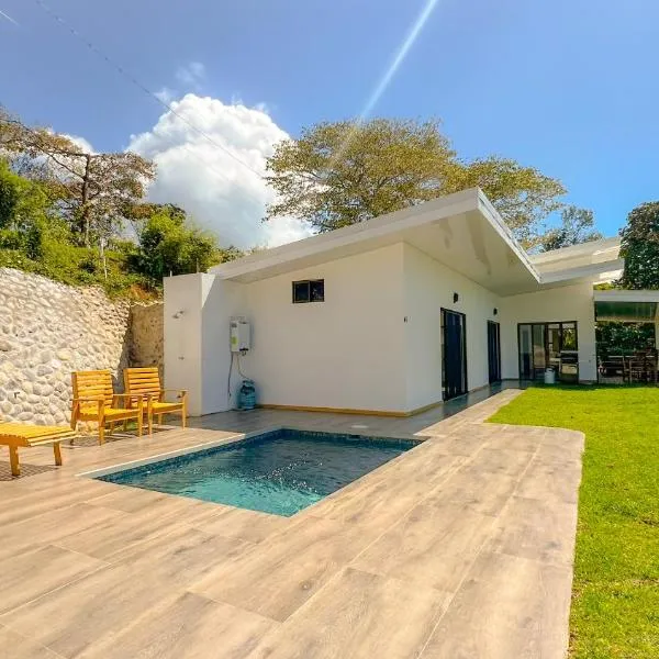 Canavida Villas & Resort, viešbutis mieste Uvita