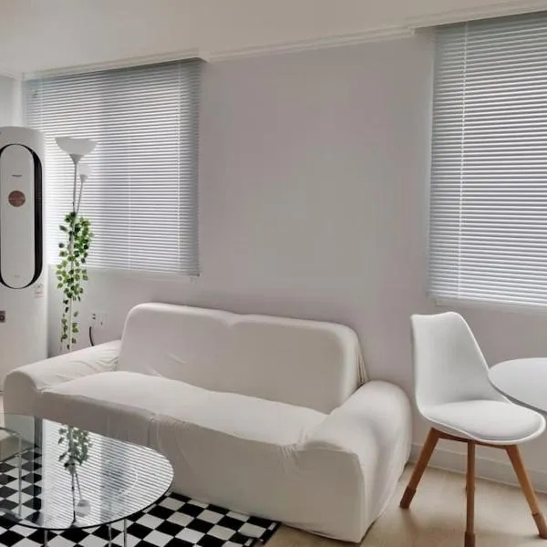 Stay Toseong, hotel in Busan