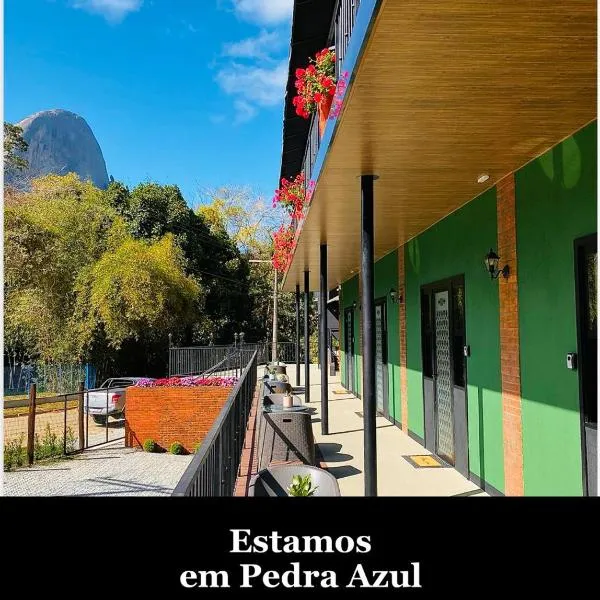 Vila Broussard Flats Centro Pedra Azul, hotel v destinaci Pedra Azul