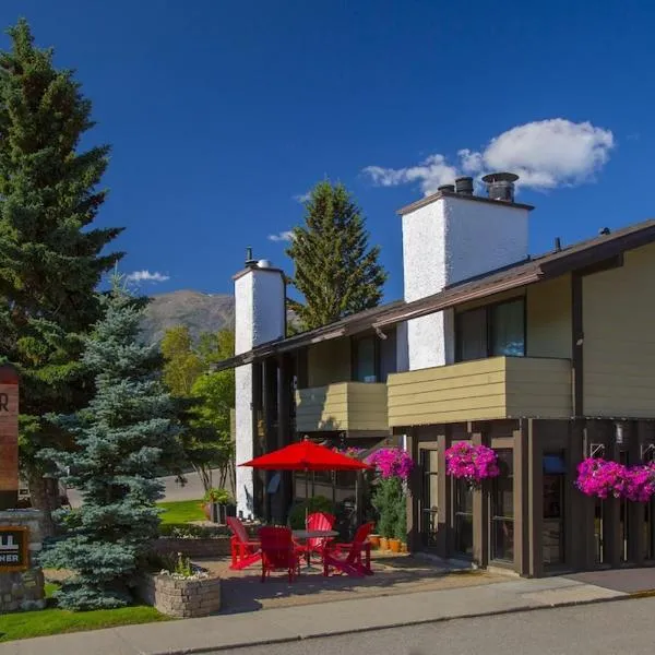Jasper Inn & Suites by INNhotels, hotel v destinaci Jasper