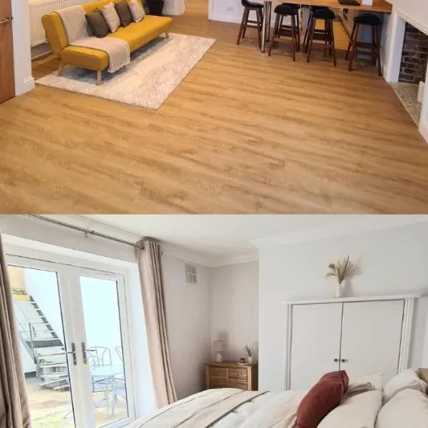 Luxury, Spacious 3 Bedroom, Beachfront Apt with Parking & Courtyard - Shoreside, ξενοδοχείο σε Margate