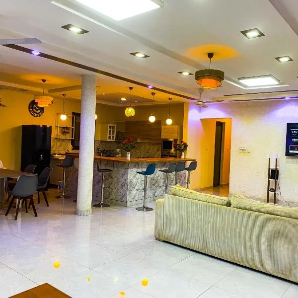 Appartement familial chic et spacieux, ξενοδοχείο σε Dassasgo