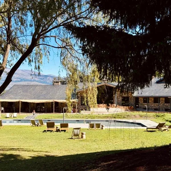 Basecamps Cerdanya, hotel en Queixans