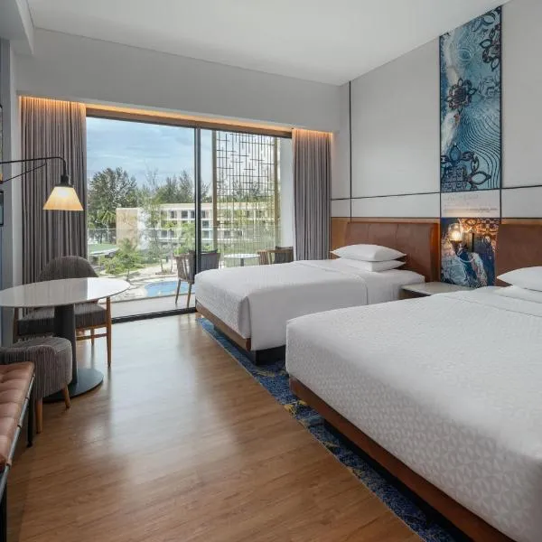 Four Points by Sheraton Bintan, Lagoi Bay: Lagoi şehrinde bir otel