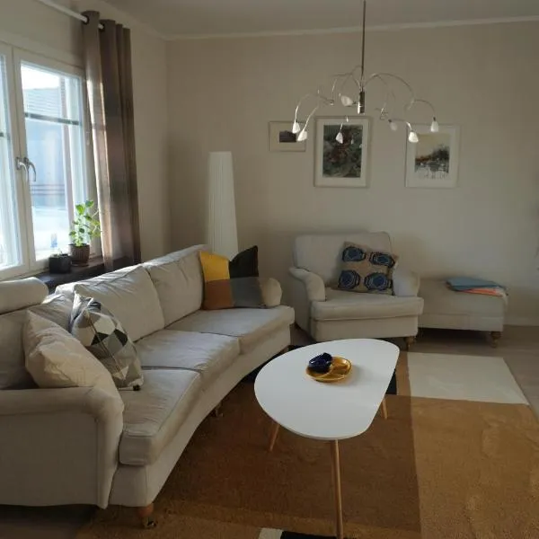 Friluftens våning, hotel in Hästveda