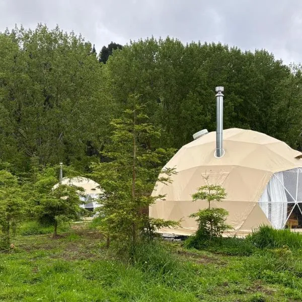 Takahuri Glamping Domes, hotel in Whanganui