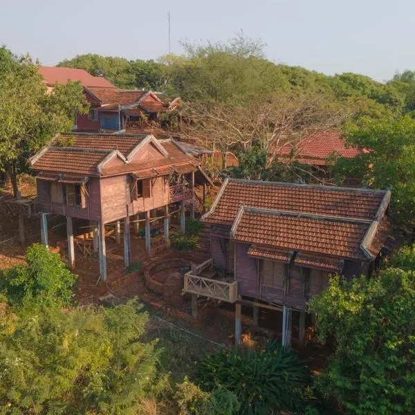 Garden View Lodge & Jungle Tour, hotel em Phumĭ Pôy