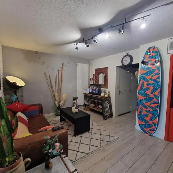 Appartement bord de Garonne avec Parking, hotel in Toulouse