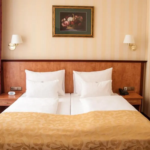Pension Opera Suites I Self Check In, hotel in Vienna
