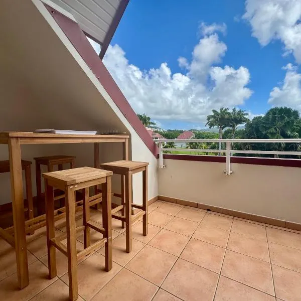 Kaz Caraïbes spacieuse, accès piscine et plage - Résidence, hotel v destinaci Sainte-Luce