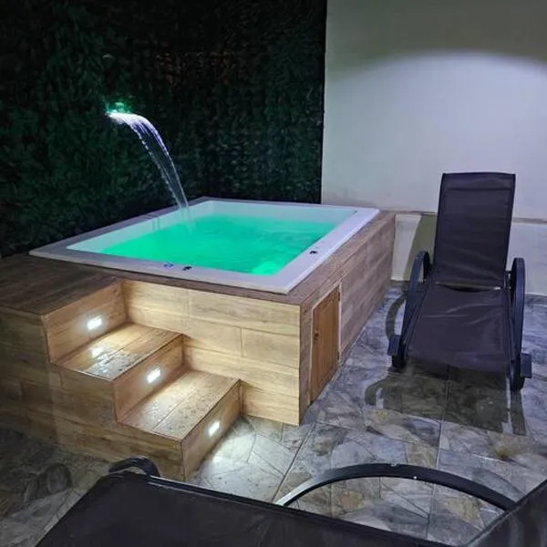 vista a toda la ciudad y montaña โรงแรมในซานเฟลิปเป้เดปัวโตปลาตา