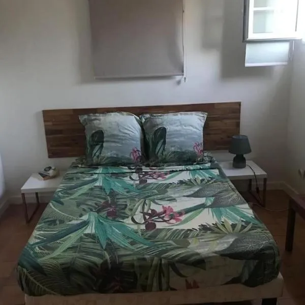 Chambre en appart Duplex chez l'habitant, ξενοδοχείο σε Les Trois-Îlets