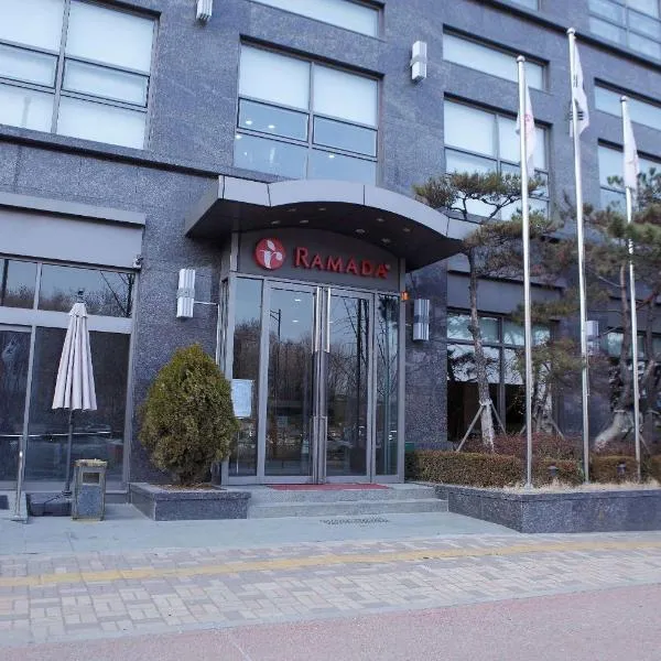 Ramada by Wyndham Dongtan, hotel a Hwaseong