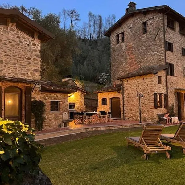 Stillvolles Landhaus zwischen Lucca und Versilia, hôtel à Montigiano
