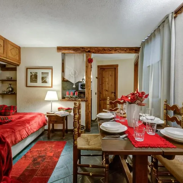 Maison Charmant, хотел в Курмайор