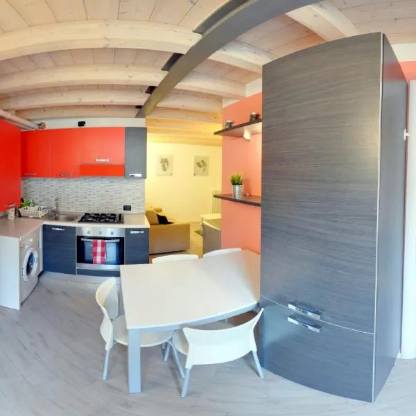 Casa Vacanze La Romantica, hotel v destinaci Chiavenna