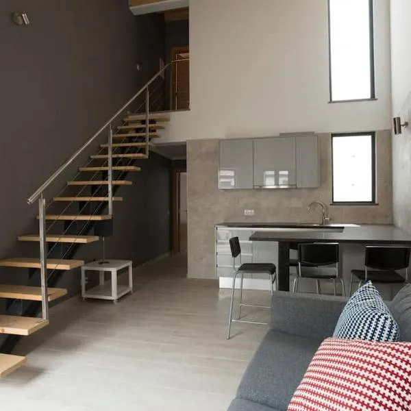 Typical house Faro downtown private entrance, hôtel à Faro