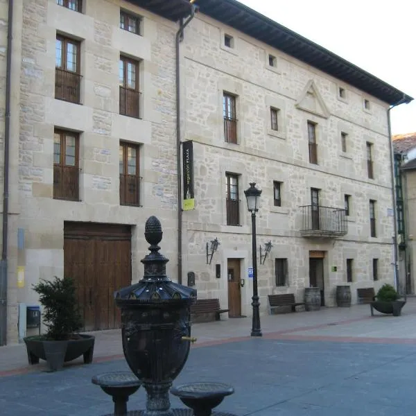 Arganzón Plaza, hotel in La Puebla de Arganzón