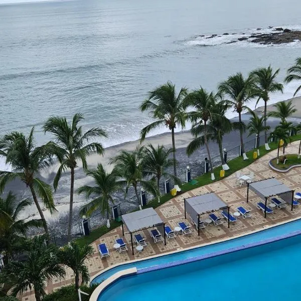 Solarium Studio Apartment at Coronado Bay Oceanfront, hotel v destinaci Playa Coronado