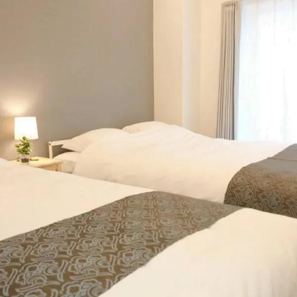 Shin Osaka Grand Heights SG51, hotel in Osaka