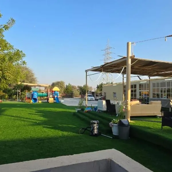 NMY Farm1, hôtel à Ras al Khaimah