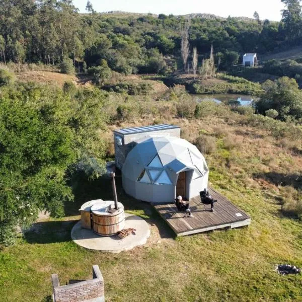 Viesnīca Carabanchel casa de campo pilsētā Canepa