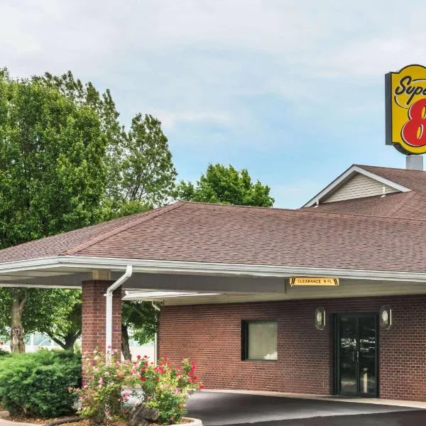 Super 8 by Wyndham O'Fallon, hotel in O'Fallon