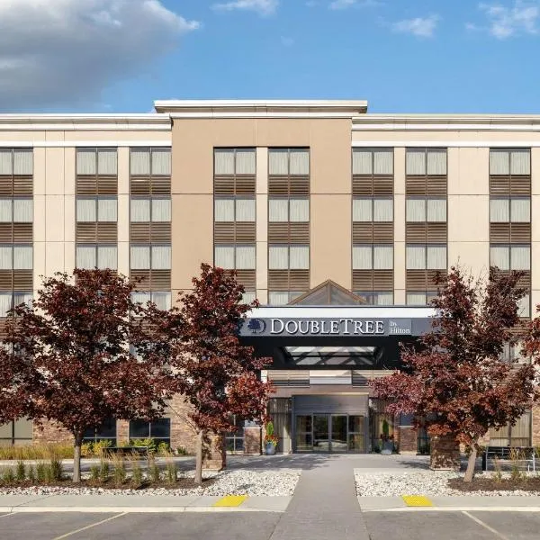 DoubleTree by Hilton Kitchener, hotel in Kitchener