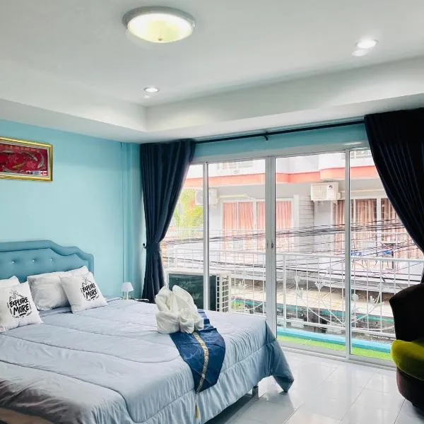 Ocean Blue Huahin Guesthouse, hotel in Hua Hin