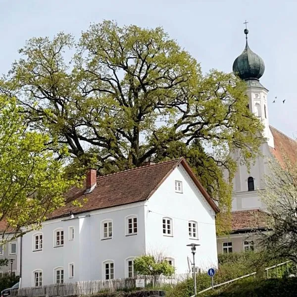 Zauberhaftes Haus in Ortenburg, hotel in Ortenburg