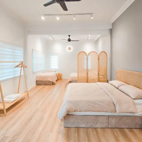 Spacious Corner Landed House Golden Hills Night Market, ξενοδοχείο σε Brinchang