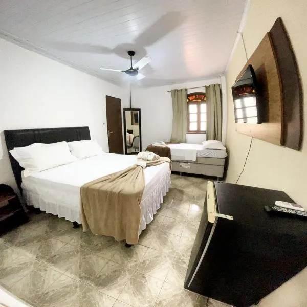 Pousada da Praia Frade Ar, Wi-Fi e café da manhã incluso, hotel em Angra dos Reis