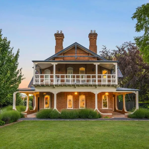 Yallungah Boutique Hotel, khách sạn ở Orange