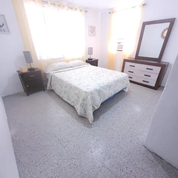 Hidden Gem, Hotel in Arecibo