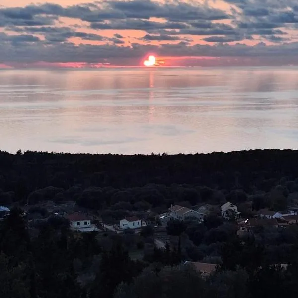 Belle View Hotel - Sea View & Sunset, hotell i Mánganos