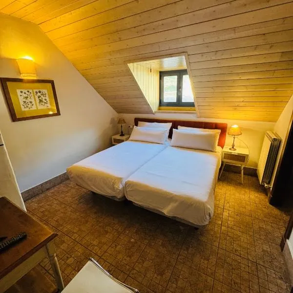 Viesnīca Hostal Nau Pradets pilsētā Vjela