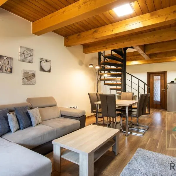 Apartmány pod Zakletým - Hotel Říčky, ξενοδοχείο σε Ricky