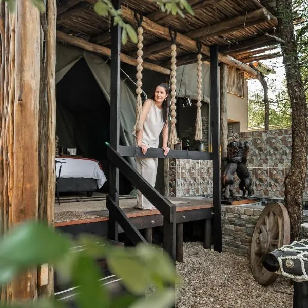 Grace of Africa, Couples 5 STAR Nature Lodge, hotel in Marloth Park