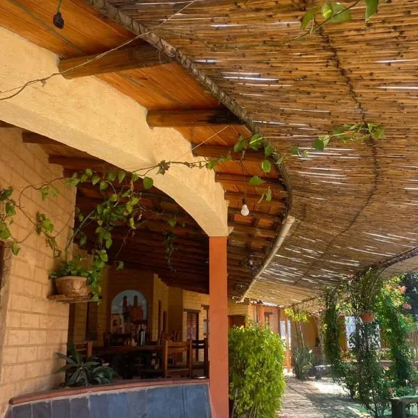 Hotel SPA Campestre Los Adobes、タスコ・デ・アラルコンのホテル