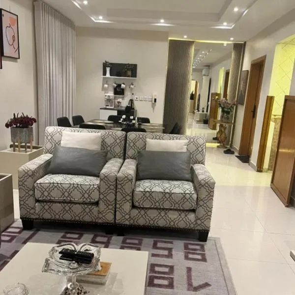 شقة أنيقة واسعة 3 غرف Vip - وصول ذاتي, hotel di Riyadh