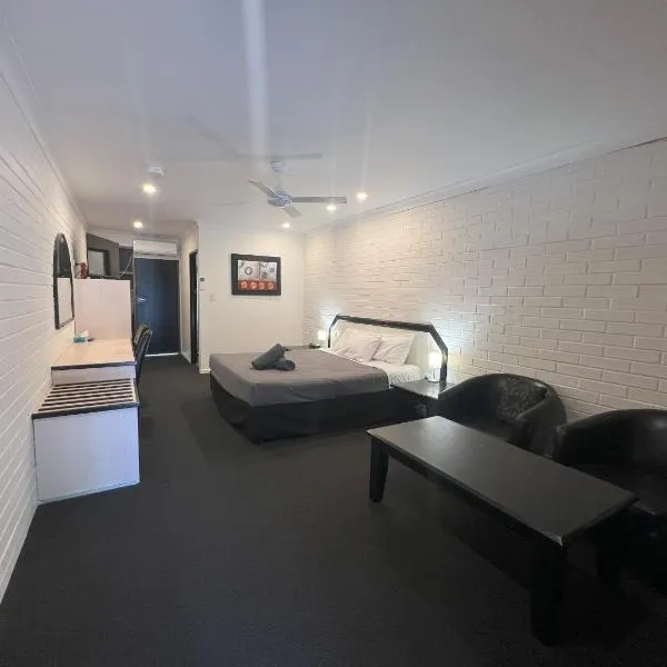 Albert Park Motor Inn, hotel in Longreach