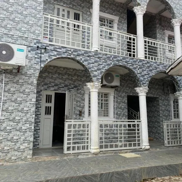 Grumpy Awa，位于Sere Kunda的酒店