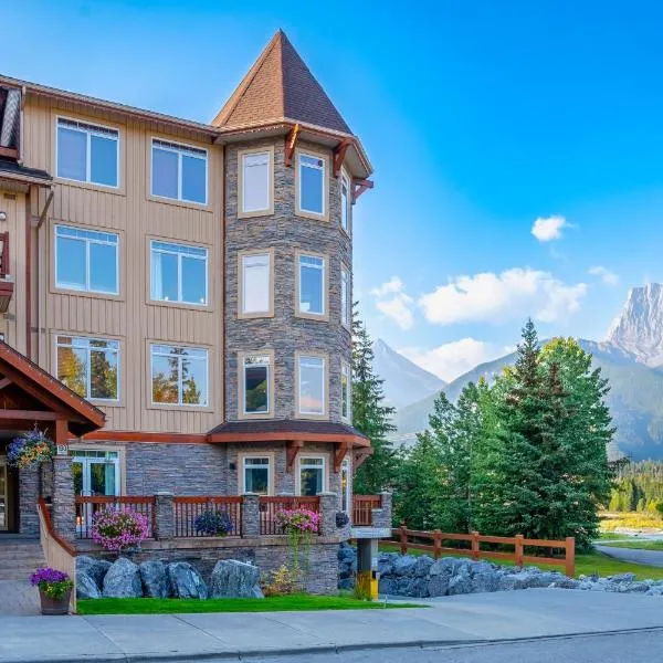Falcon Crest Lodge by CLIQUE, Hotel in Canmore