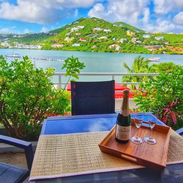 Les Balcons d'Oyster Pond, hotel i Oyster Pond