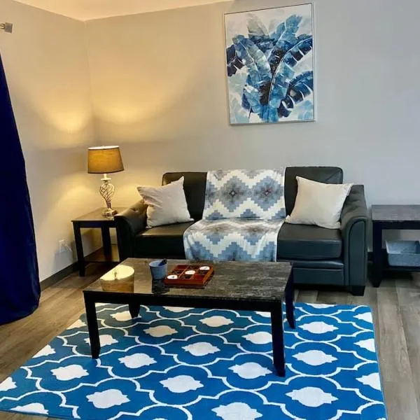 All private 2 BRoom w 2 QUEEN BEDS-1 BTHRM-FREE PARKING-FAST WI-FI-CENTRAL LOCATION, hotel Grande Prairie-ben